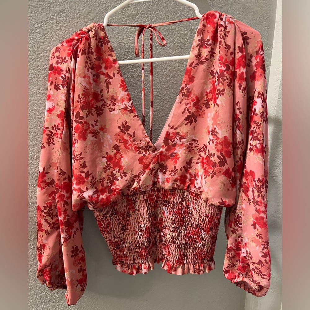 Wayf red floral smocked long sleeve top size small